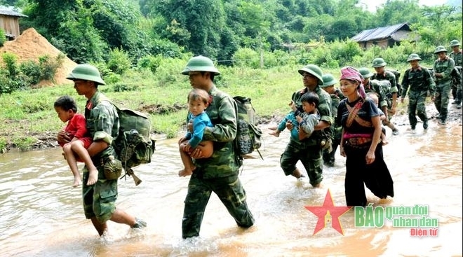 越南人民军队绝对忠于党 听从党